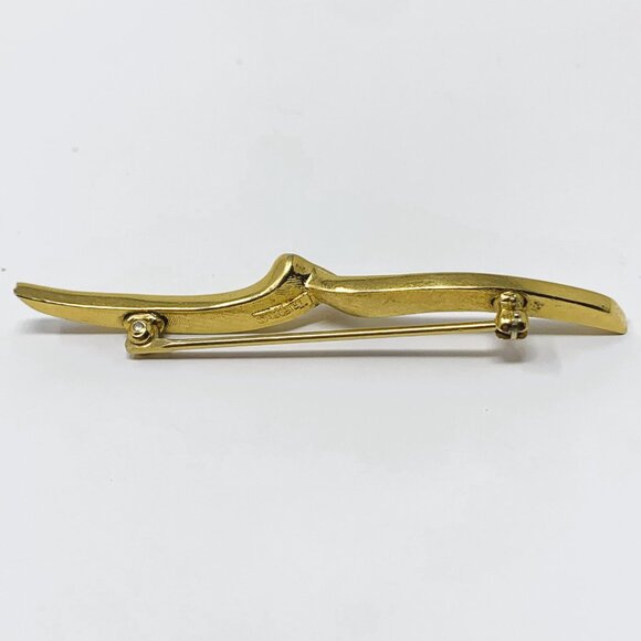 Crown Trifari Gold Tone Wave Brooch - Picture 5 of 7